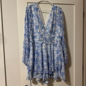 ARULA! NEW! NEVER WORN! Floral Blue and White Romper